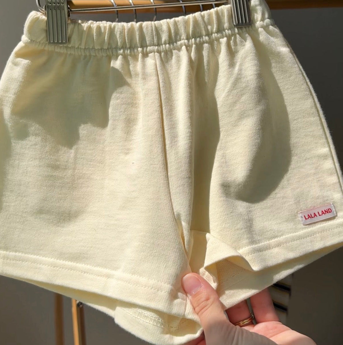 sand castle short