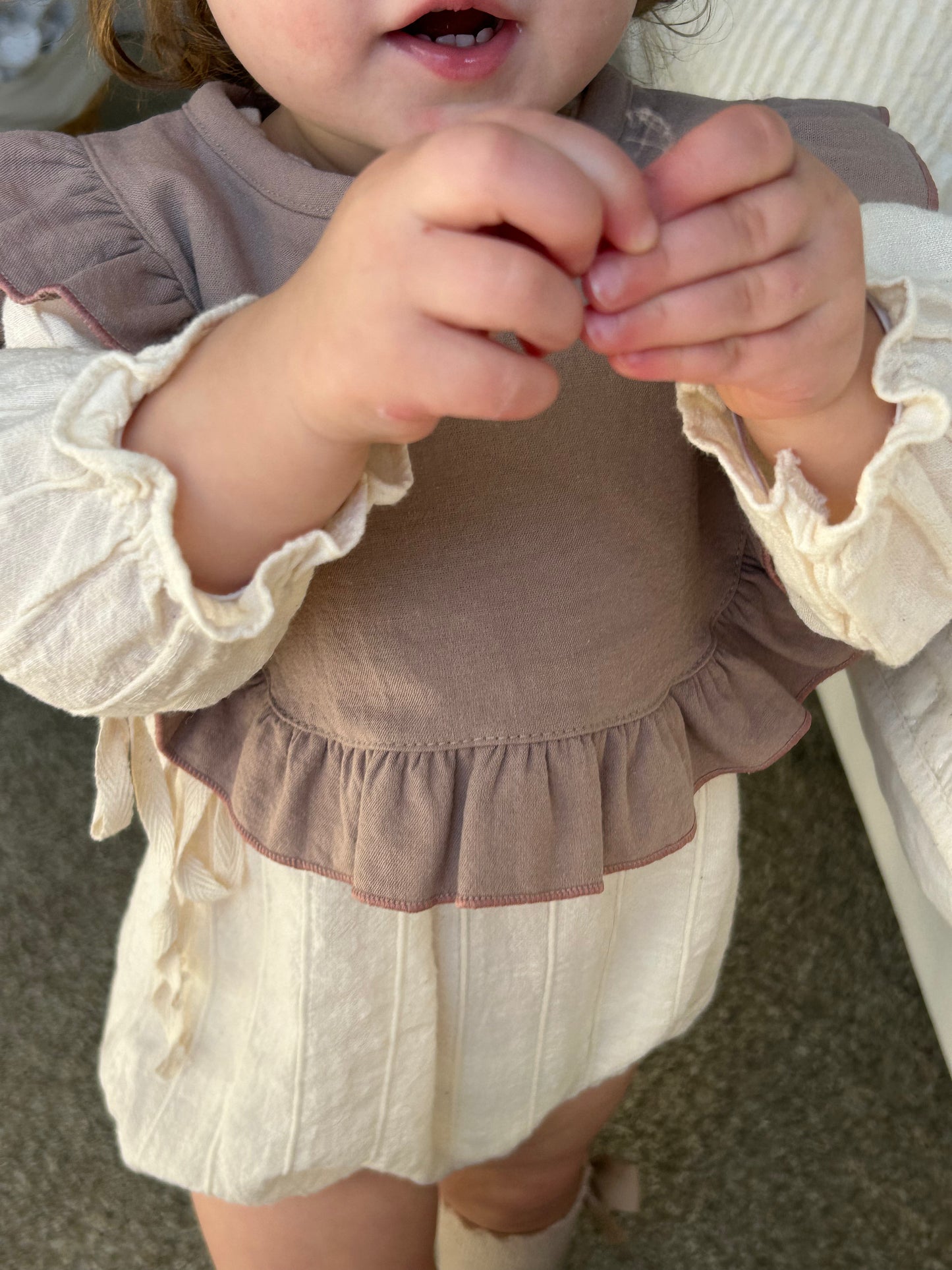 Lala Bib